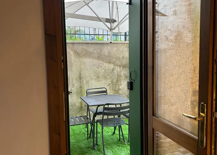 Apartment Teatro Vecchio 11